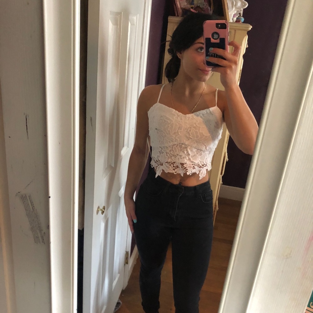 White crotchet crop top